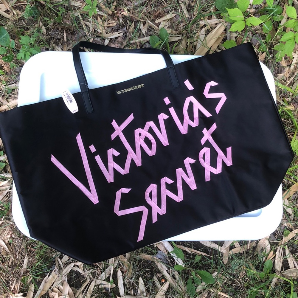 New Authentic Victoria Secret Tote Bag